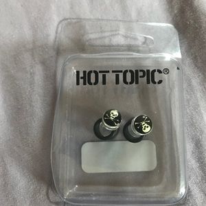 Faux earring plugs